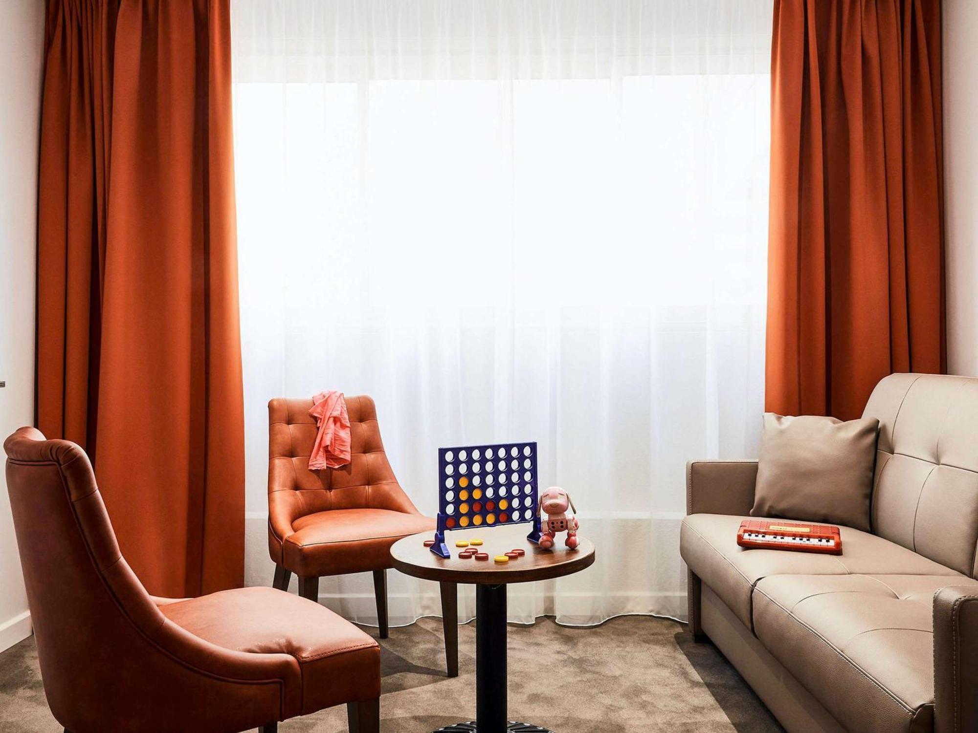 Ibis Styles Hyeres Rooftop & Spa Luaran gambar