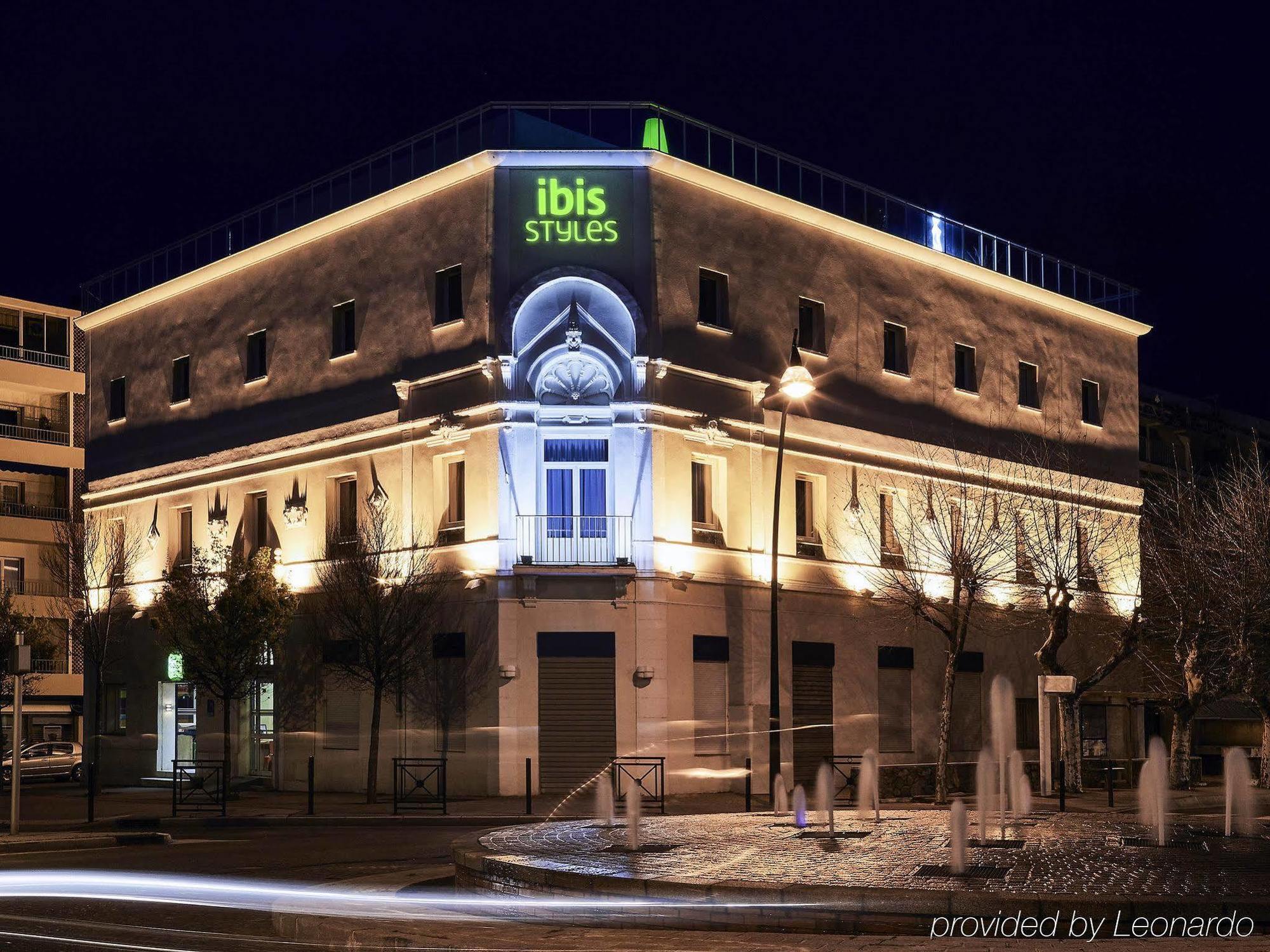 Ibis Styles Hyeres Rooftop & Spa Luaran gambar